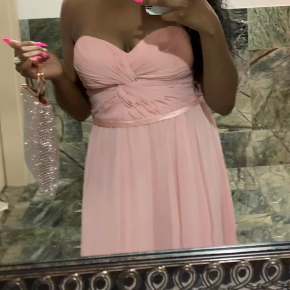 Pink gown - Picture 2 of 5
